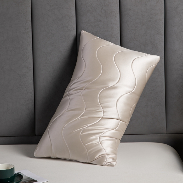 91家纺网 家纺一手货源 找家纺 糖果枕芯2025新款轻奢硅胶枕芯羽丝绒枕头 轻奢硅胶枕-灰金42*70cm