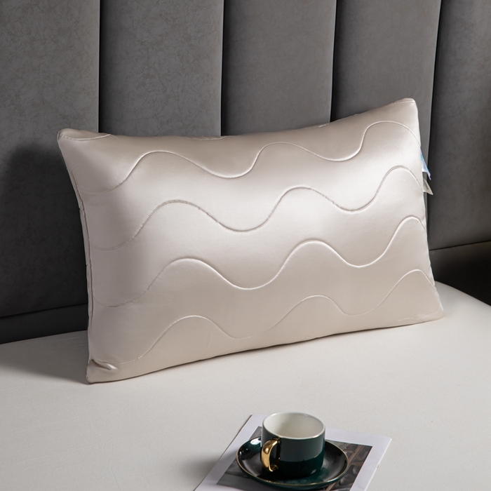 91家纺网 家纺一手货源 找家纺 糖果枕芯2025新款轻奢硅胶枕芯羽丝绒枕头 轻奢硅胶枕-灰金42*70cm