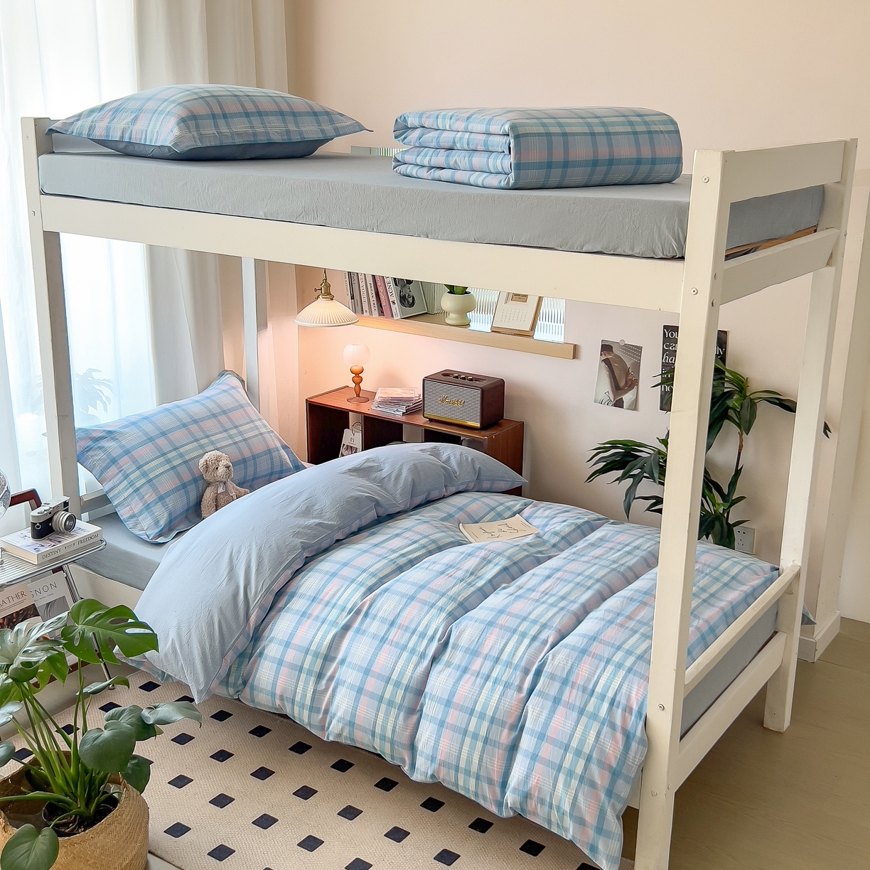 91家纺网 家纺一手货源 找家纺 宝士康家纺 2025春夏新款简约水洗棉学生三件套宿舍三件套上下铺三件套套件学生六件套套件（床单款） 英伦蓝