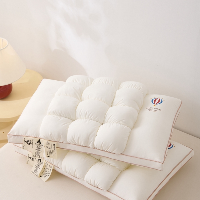 91家纺网 家纺一手货源 找家纺 卓昌2025新款热气球面包枕枕头枕芯 白色一只48*74cm