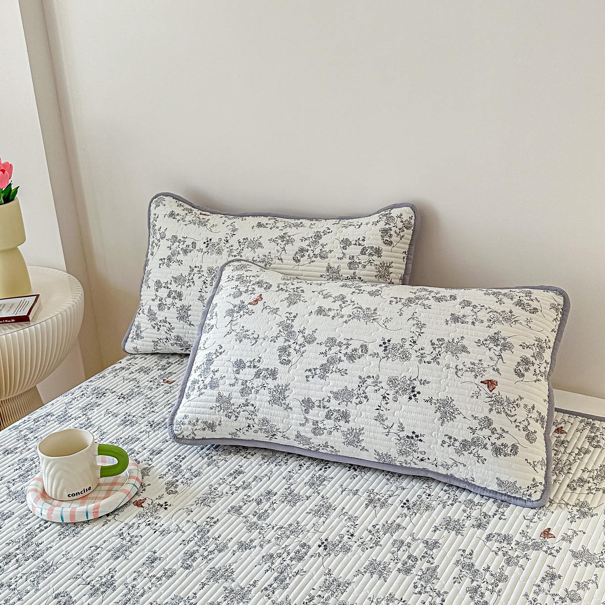 91家纺网 家纺一手货源 找家纺 （总）橘夏家纺 2025热卖款韩国ins风小清新针织棉双层纱印花枕套单品枕套