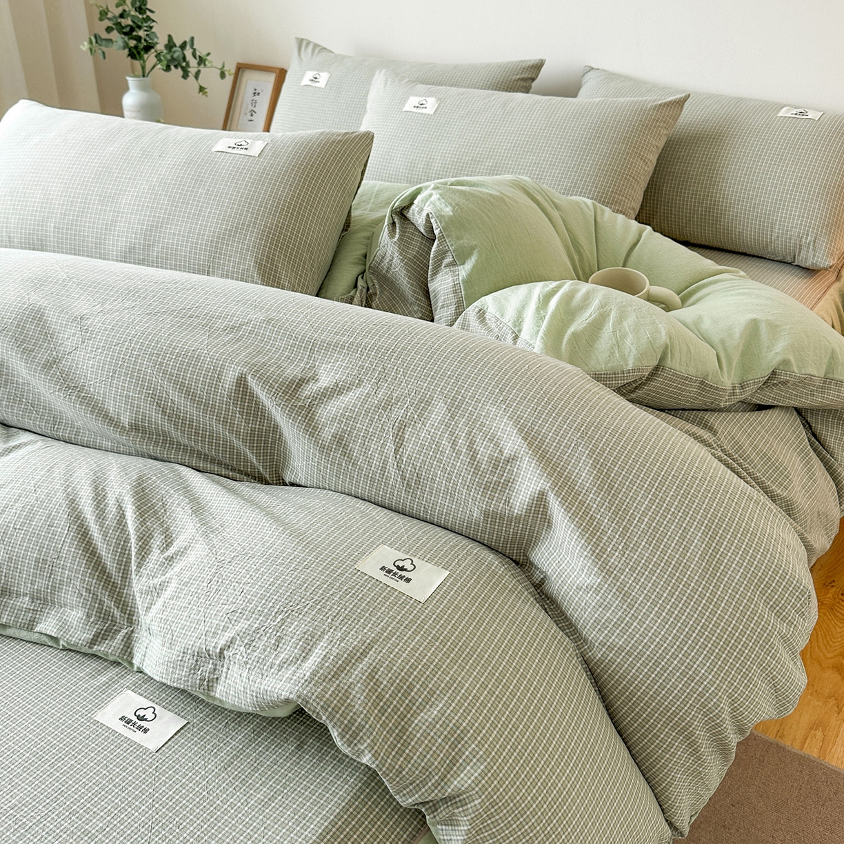 91家纺网 家纺一手货源 找家纺 笠裙家纺2025新款色织全棉床裙床罩 水洗棉 夏末绿