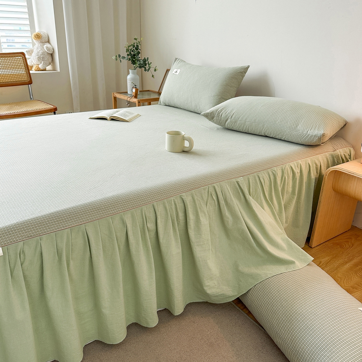 91家纺网 家纺一手货源 找家纺 笠裙家纺2025新款色织全棉床裙床罩 水洗棉 夏末绿