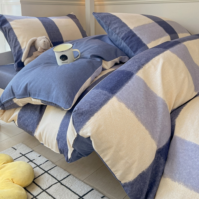 91家纺网 家纺一手货源 找家纺 雅居纺家纺 2025新款全棉纯棉印花系列学生宿舍三四件套上下铺三件套 复古格子蓝