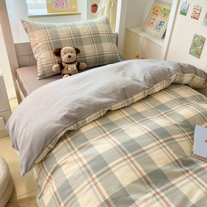 91家纺网 家纺一手货源 找家纺 雅居纺家纺 2025新款全棉纯棉印花系列学生宿舍三四件套上下铺三件套 复古蓝灰格