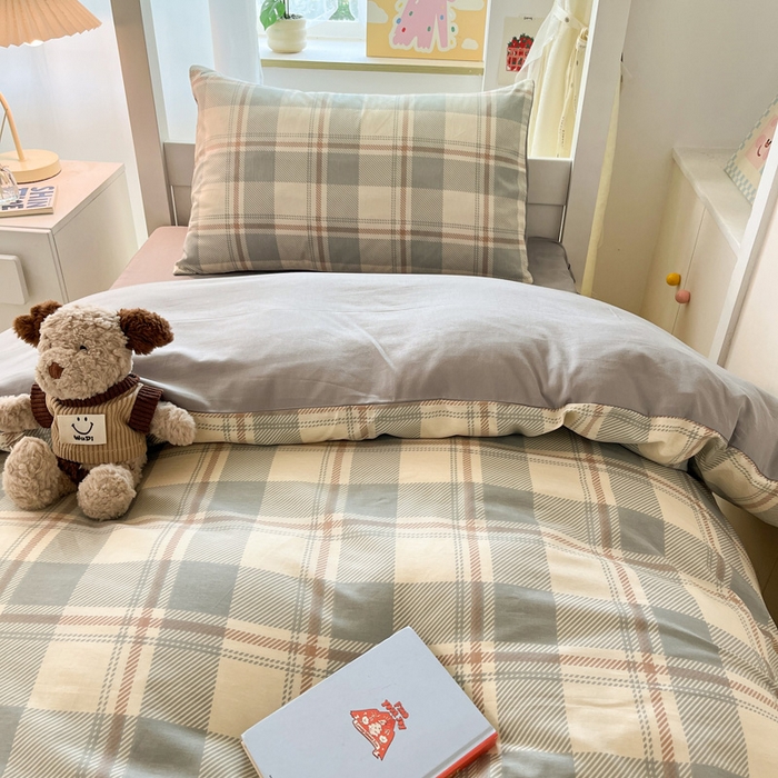 91家纺网 家纺一手货源 找家纺 雅居纺家纺 2025新款全棉纯棉印花系列学生宿舍三四件套上下铺三件套 复古蓝灰格