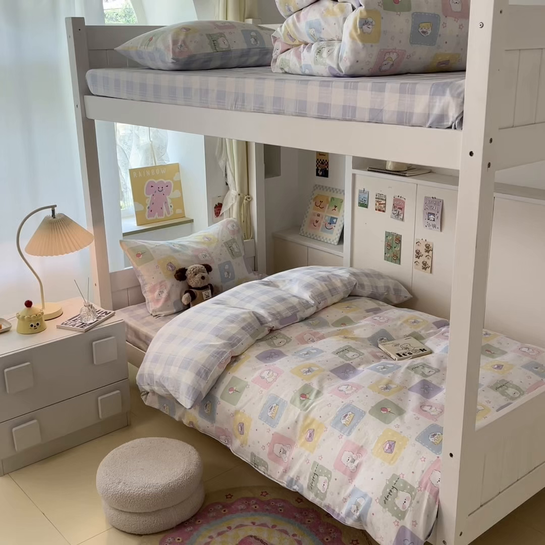 91家纺网 家纺一手货源 找家纺 雅居纺家纺 2025新款全棉纯棉印花系列学生宿舍三四件套上下铺三件套 高希地狗狗