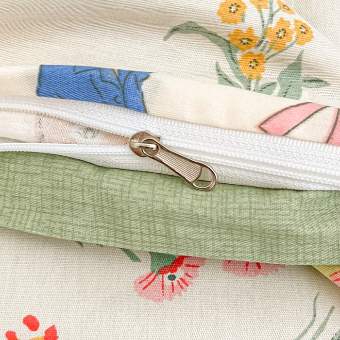 91家纺网 家纺一手货源 找家纺 雅居纺家纺 2025新款全棉纯棉印花系列学生宿舍三四件套上下铺三件套 花园秘境