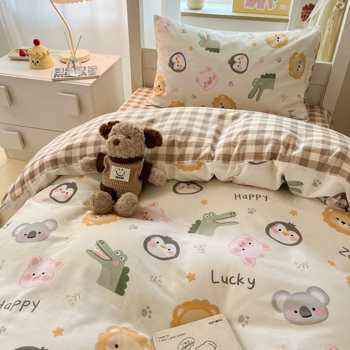 91家纺网 家纺一手货源 找家纺 雅居纺家纺 2025新款全棉纯棉印花系列学生宿舍三四件套上下铺三件套 乐园