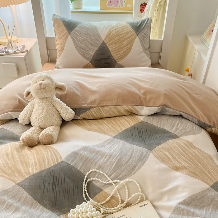 91家纺网 家纺一手货源 找家纺 雅居纺家纺 2025新款全棉纯棉印花系列学生宿舍三四件套上下铺三件套 菱形卡其