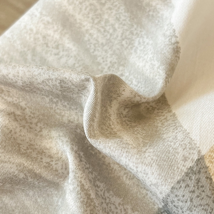 91家纺网 家纺一手货源 找家纺 雅居纺家纺 2025新款全棉纯棉印花系列学生宿舍三四件套上下铺三件套 菱形卡其