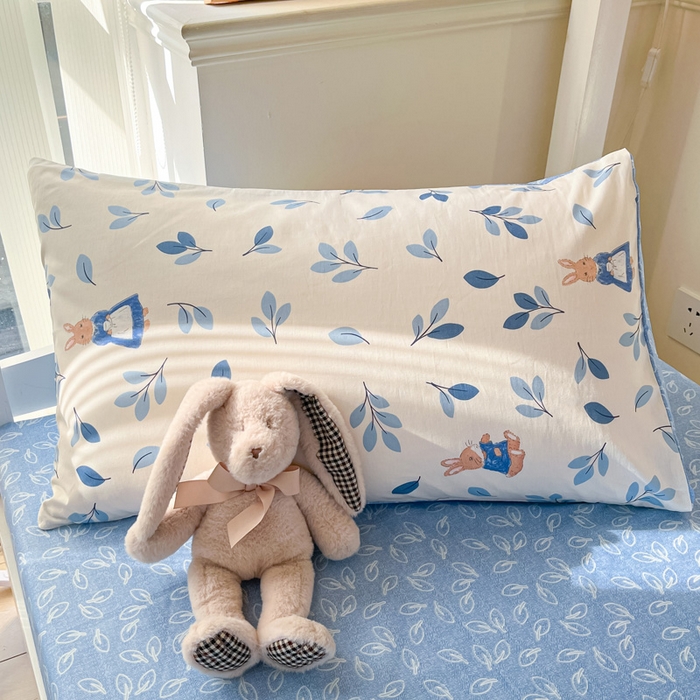 91家纺网 家纺一手货源 找家纺 雅居纺家纺 2025新款全棉纯棉印花系列学生宿舍三四件套上下铺三件套 萌萌兔