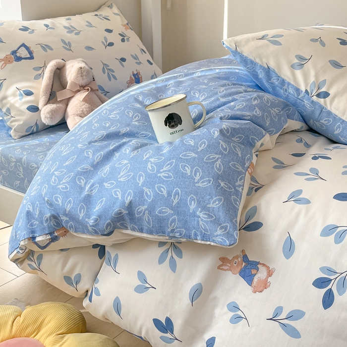 91家纺网 家纺一手货源 找家纺 雅居纺家纺 2025新款全棉纯棉印花系列学生宿舍三四件套上下铺三件套 萌萌兔