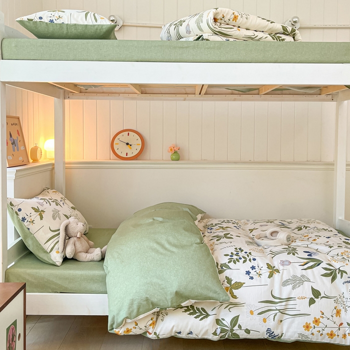 91家纺网 家纺一手货源 找家纺 雅居纺家纺 2025新款全棉纯棉印花系列学生宿舍三四件套上下铺三件套 森林日记