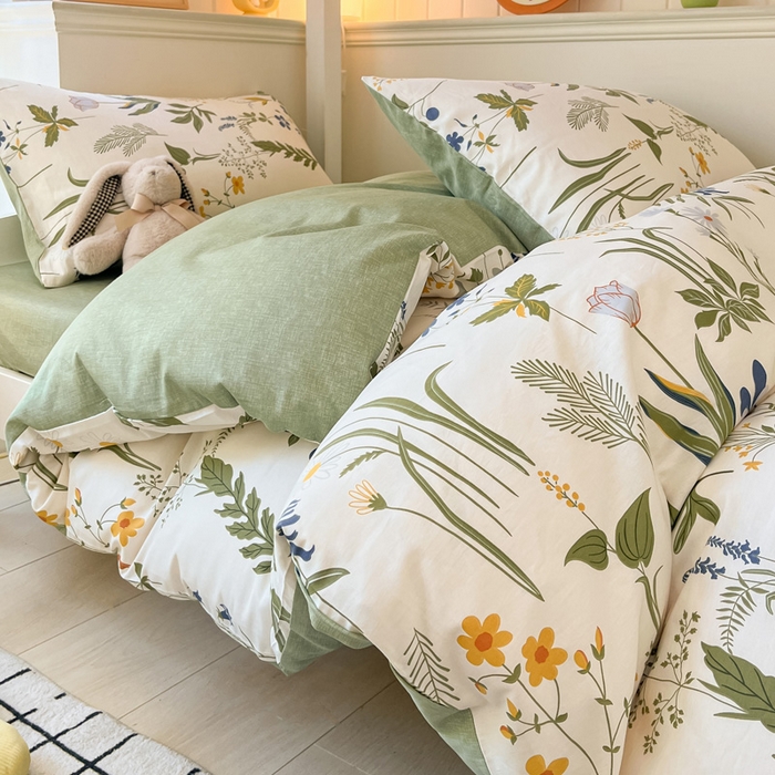 91家纺网 家纺一手货源 找家纺 雅居纺家纺 2025新款全棉纯棉印花系列学生宿舍三四件套上下铺三件套 森林日记