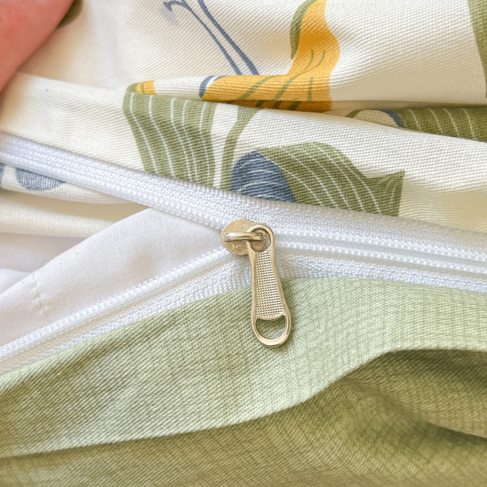 91家纺网 家纺一手货源 找家纺 雅居纺家纺 2025新款全棉纯棉印花系列学生宿舍三四件套上下铺三件套 森林日记