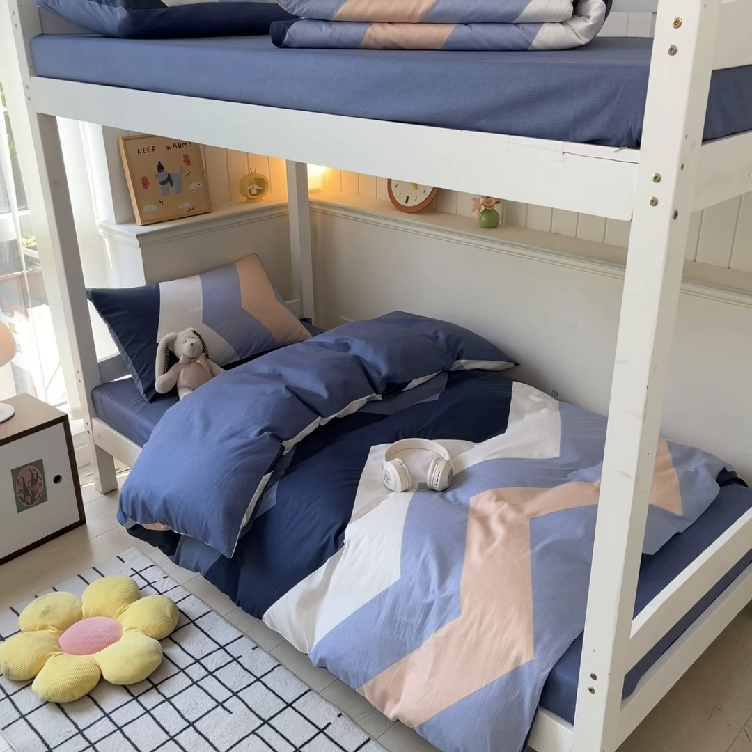 91家纺网 家纺一手货源 找家纺 雅居纺家纺 2025新款全棉纯棉印花系列学生宿舍三四件套上下铺三件套 时尚潮流