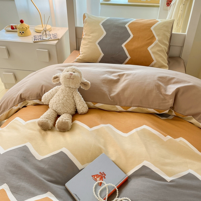 91家纺网 家纺一手货源 找家纺 雅居纺家纺 2025新款全棉纯棉印花系列学生宿舍三四件套上下铺三件套 水波纹