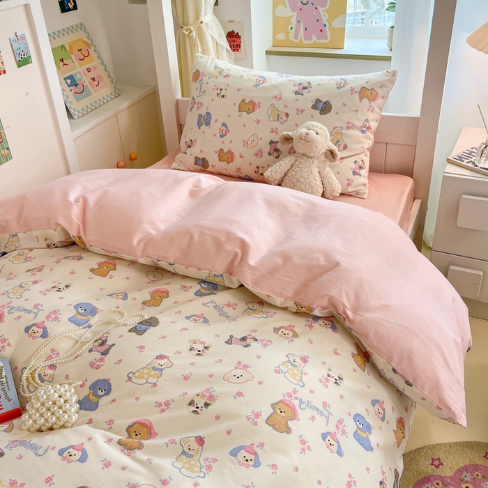 91家纺网 家纺一手货源 找家纺 雅居纺家纺 2025新款全棉纯棉印花系列学生宿舍三四件套上下铺三件套 小狗派对