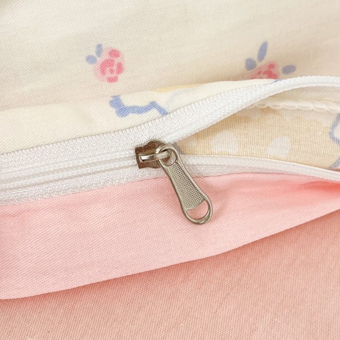 91家纺网 家纺一手货源 找家纺 雅居纺家纺 2025新款全棉纯棉印花系列学生宿舍三四件套上下铺三件套 小狗派对