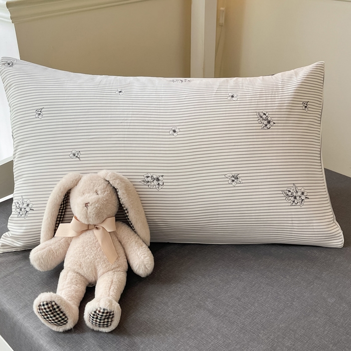 91家纺网 家纺一手货源 找家纺 雅居纺家纺 2025新款全棉纯棉印花系列学生宿舍三四件套上下铺三件套 炫染小花