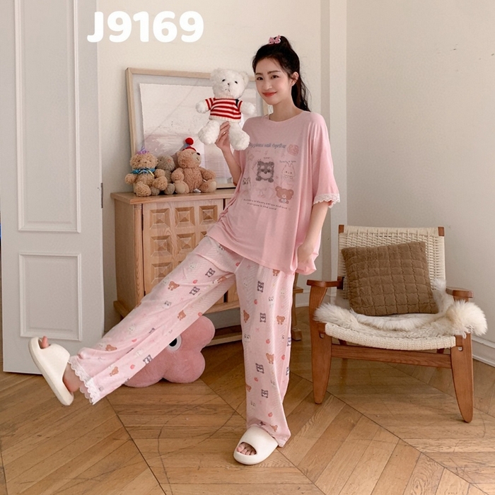 91家纺网 家纺一手货源 找家纺 （总）妍景家居生活馆 2025新款纯棉短袖长裤夏目轻歌粉家居套装