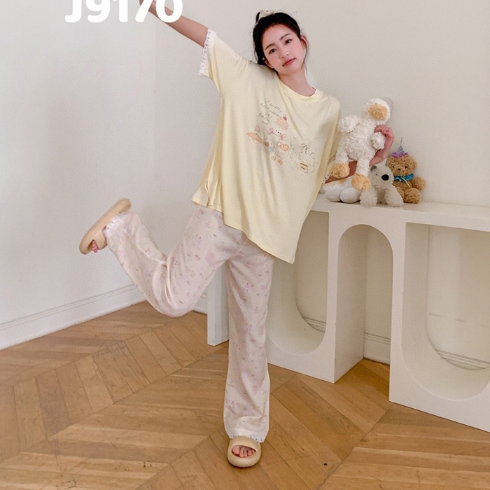 91家纺网 家纺一手货源 找家纺 妍景家居生活馆 2025新款莫代尔短袖长裤春意梦语家居套装 9170-春意梦语黄