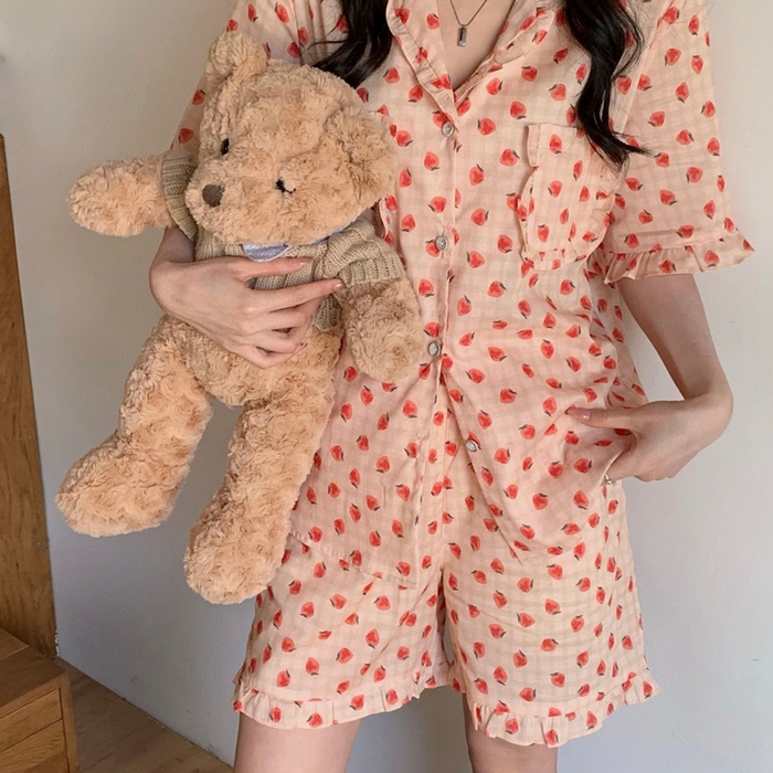 91家纺网 家纺一手货源 找家纺 妍景家居生活馆 2025新款韩系25690碎花款家居套装 韩系25690碎花款-草莓