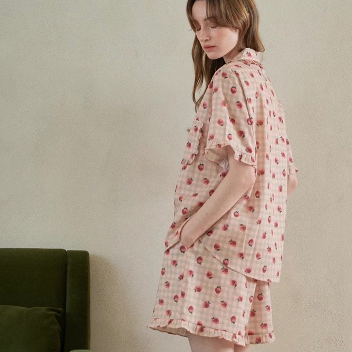 91家纺网 家纺一手货源 找家纺 妍景家居生活馆 2025新款韩系25690碎花款家居套装 韩系25690碎花款-草莓