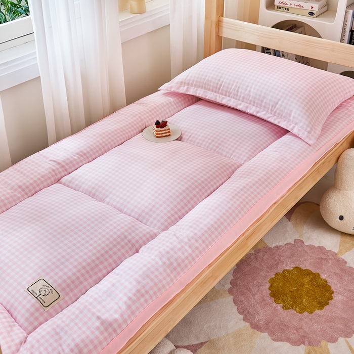  默忆2025新款水洗棉新疆棉花立体抗菌床垫【抽绳袋包装】 粉小格