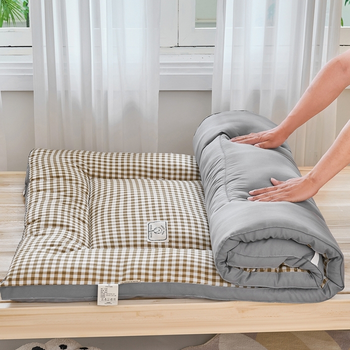 91家纺网 家纺一手货源 找家纺  默忆2025新款水洗棉新疆棉花立体抗菌床垫【抽绳袋包装】 咖啡格