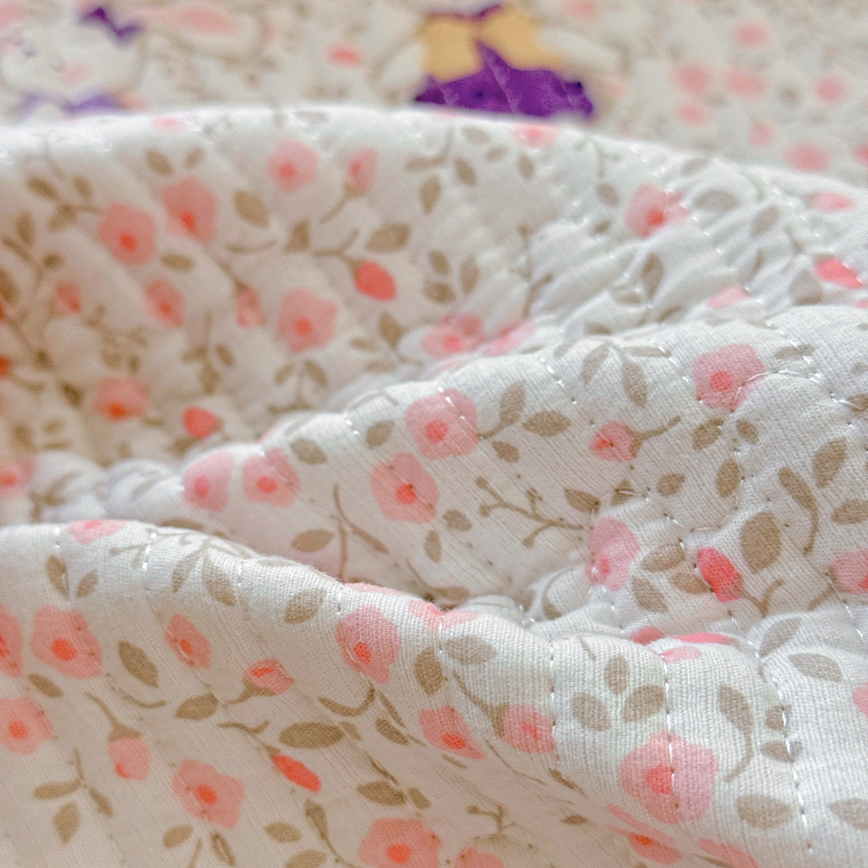 91家纺网 家纺一手货源 找家纺 恒尚居 2025新款云感皱皱纱床盖花边床单双层纱床盖三件套-四季款【系列一】 花边款-欢乐兔