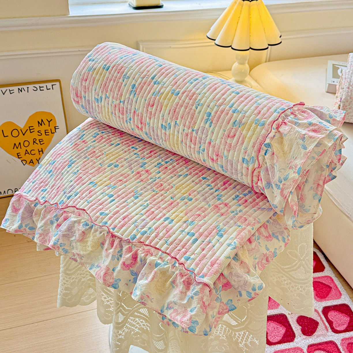 91家纺网 家纺一手货源 找家纺 恒尚居 2025新款云感皱皱纱床盖花边床单双层纱床盖三件套-四季款【系列一】 花边款-玫瑰印象