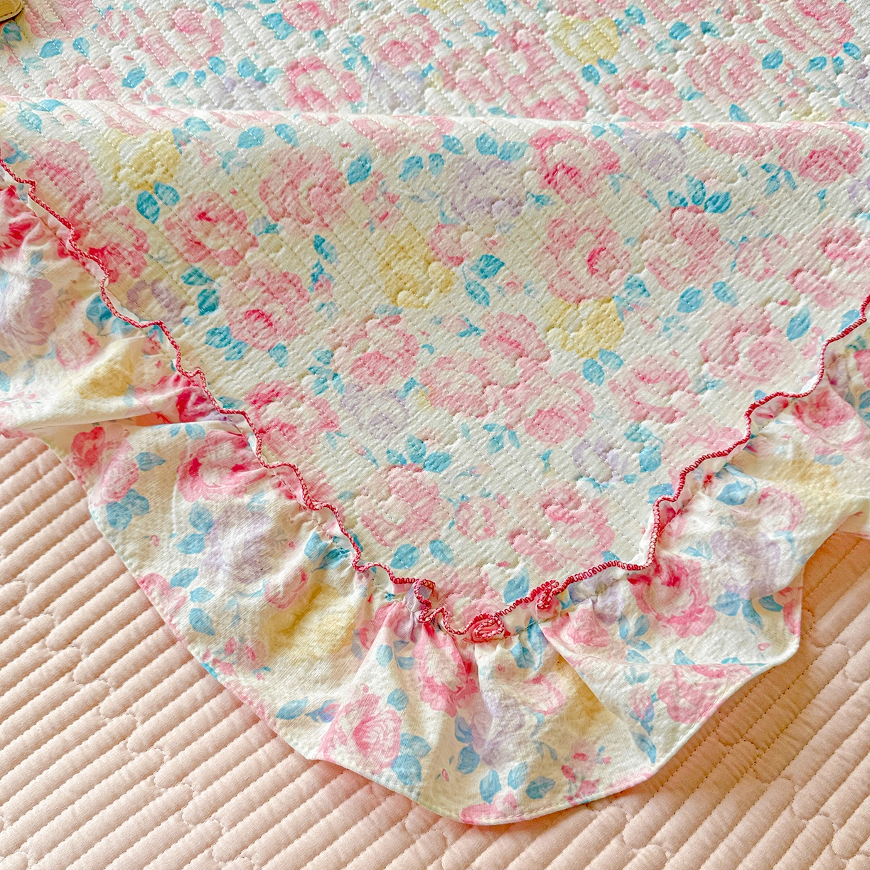 91家纺网 家纺一手货源 找家纺 恒尚居 2025新款云感皱皱纱床盖花边床单双层纱床盖三件套-四季款【系列一】 花边款-玫瑰印象