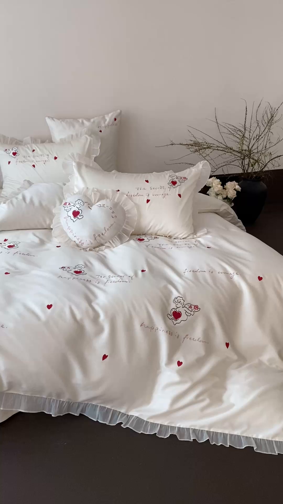 91家纺网 家纺一手货源 找家纺 MIU缪家居2025新款100S全棉四件套-遇见爱（控价368） 白