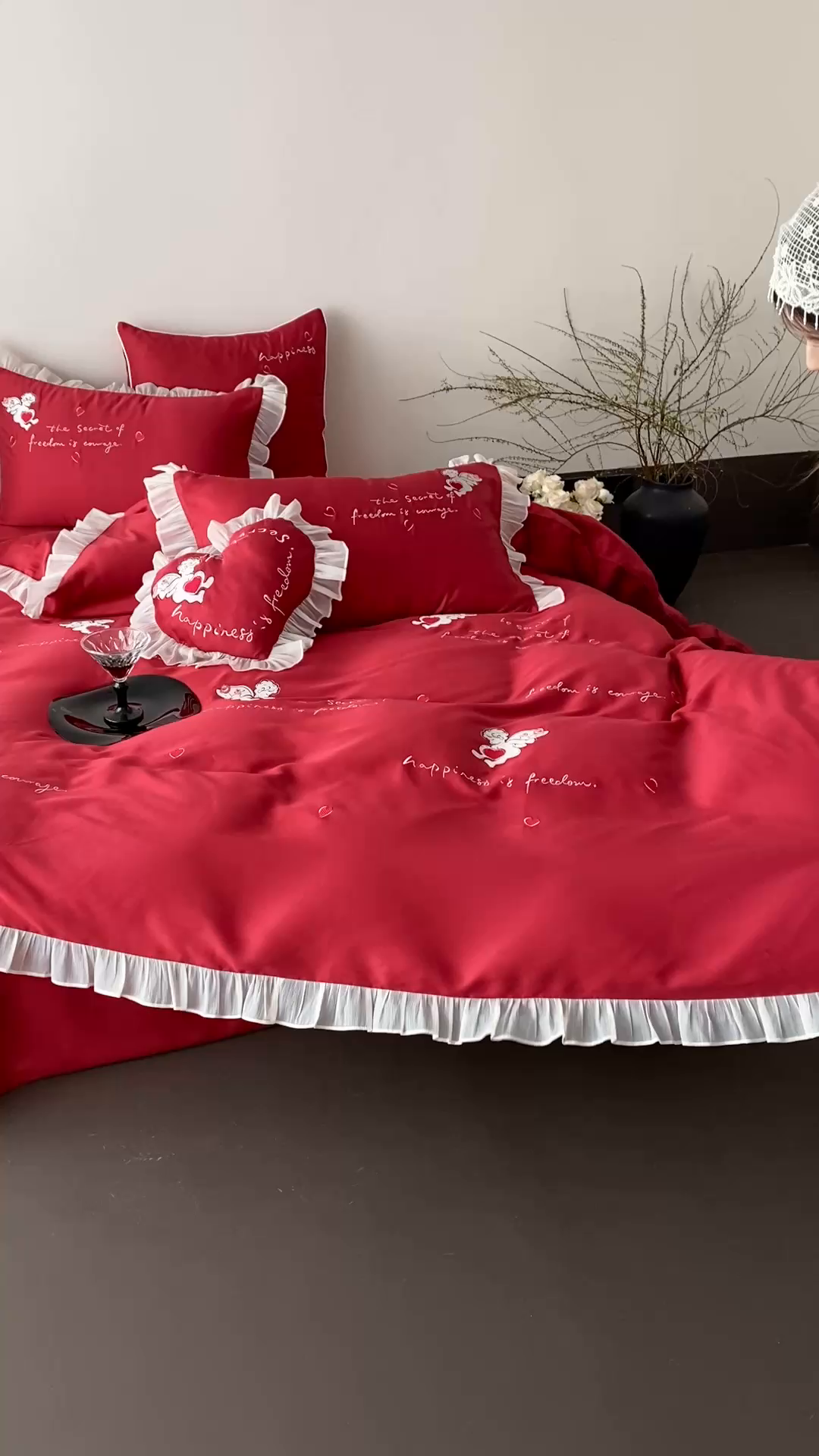91家纺网 家纺一手货源 找家纺 MIU缪家居2025新款100S全棉四件套-遇见爱（控价368） 红