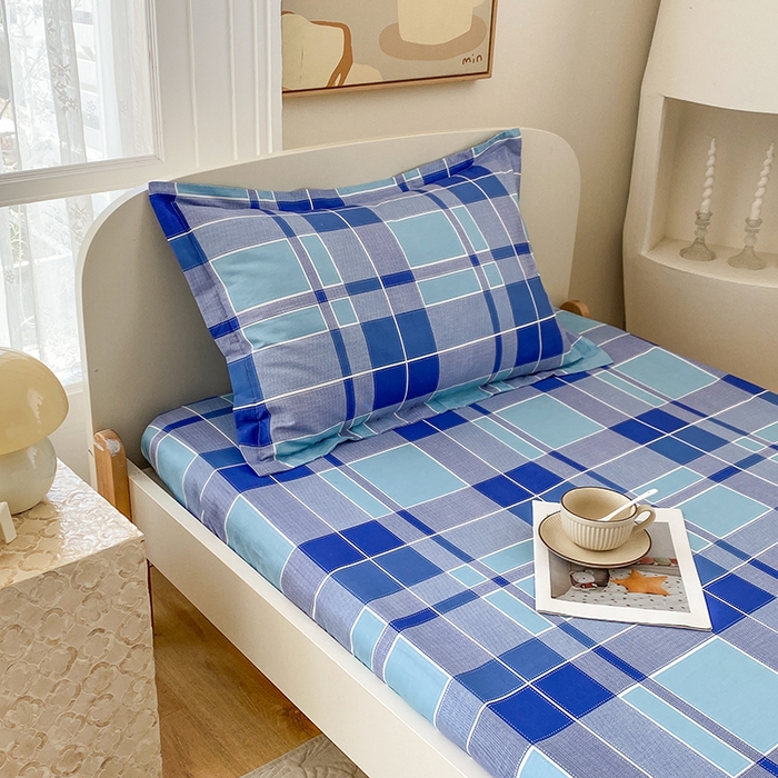 91家纺网 家纺一手货源 找家纺 凌云家纺 2025新款A类13372全棉学生床笠 蓝绿格