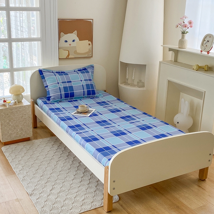 91家纺网 家纺一手货源 找家纺 凌云家纺 2025新款A类13372全棉学生床笠 蓝绿格