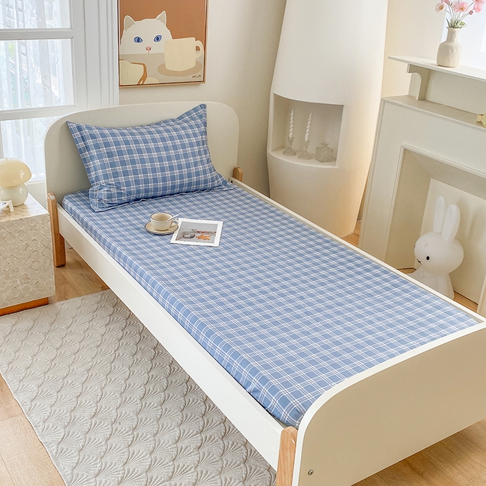 91家纺网 家纺一手货源 找家纺 凌云家纺 2025新款A类13372全棉学生床笠 麦田蓝