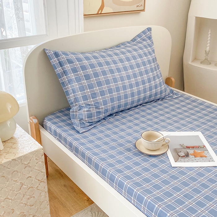 91家纺网 家纺一手货源 找家纺 凌云家纺 2025新款A类13372全棉学生床笠 麦田蓝