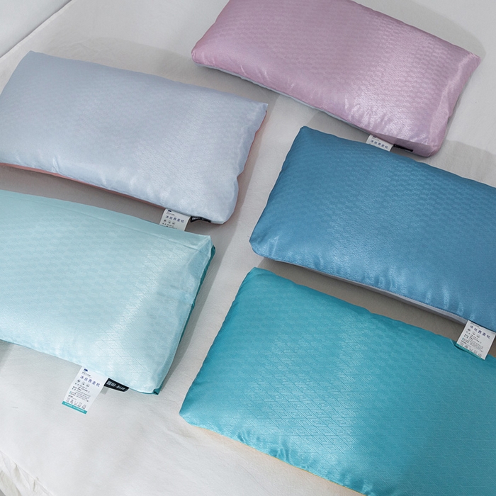 91家纺网 家纺一手货源 找家纺 芯奇想 2025春夏新款夏季双拼冰丝枕纯荞麦枕芯枕头单枕芯 组合图仅供展示 35x55cm单枕/只