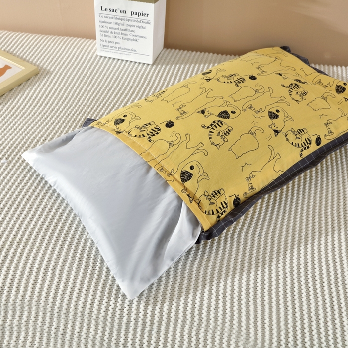91家纺网 家纺一手货源 找家纺 芯奇想 2025春夏新款全棉纯棉印花荞麦枕枕头枕芯单枕芯-丑猫 全棉荞麦枕-丑猫黄色 35x55cm单枕/只