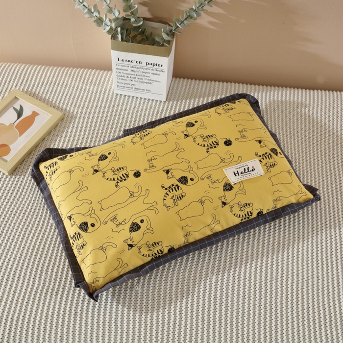 91家纺网 家纺一手货源 找家纺 芯奇想 2025春夏新款全棉纯棉印花荞麦枕枕头枕芯单枕芯-丑猫 全棉荞麦枕-丑猫黄色 35x55cm单枕/只