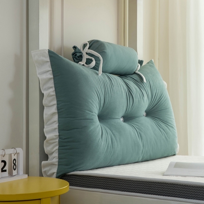 91家纺网 家纺一手货源 找家纺 一兰家纺 2025新款学生季床头靠垫床上护栏公主风靠枕床上抱枕护腰靠--花容系列 花容-水漾蓝