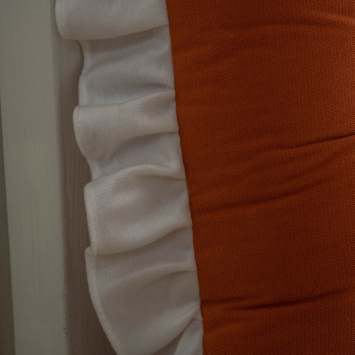 91家纺网 家纺一手货源 找家纺 一兰家纺 2025新款学生季床头靠垫床上护栏公主风靠枕床上抱枕护腰靠--花容系列 花容-嫩嫩橘