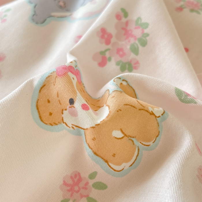 91家纺网 家纺一手货源 找家纺 吉象家纺 2025新款12868高支密全棉印花学生季三件套 碎花狗狗