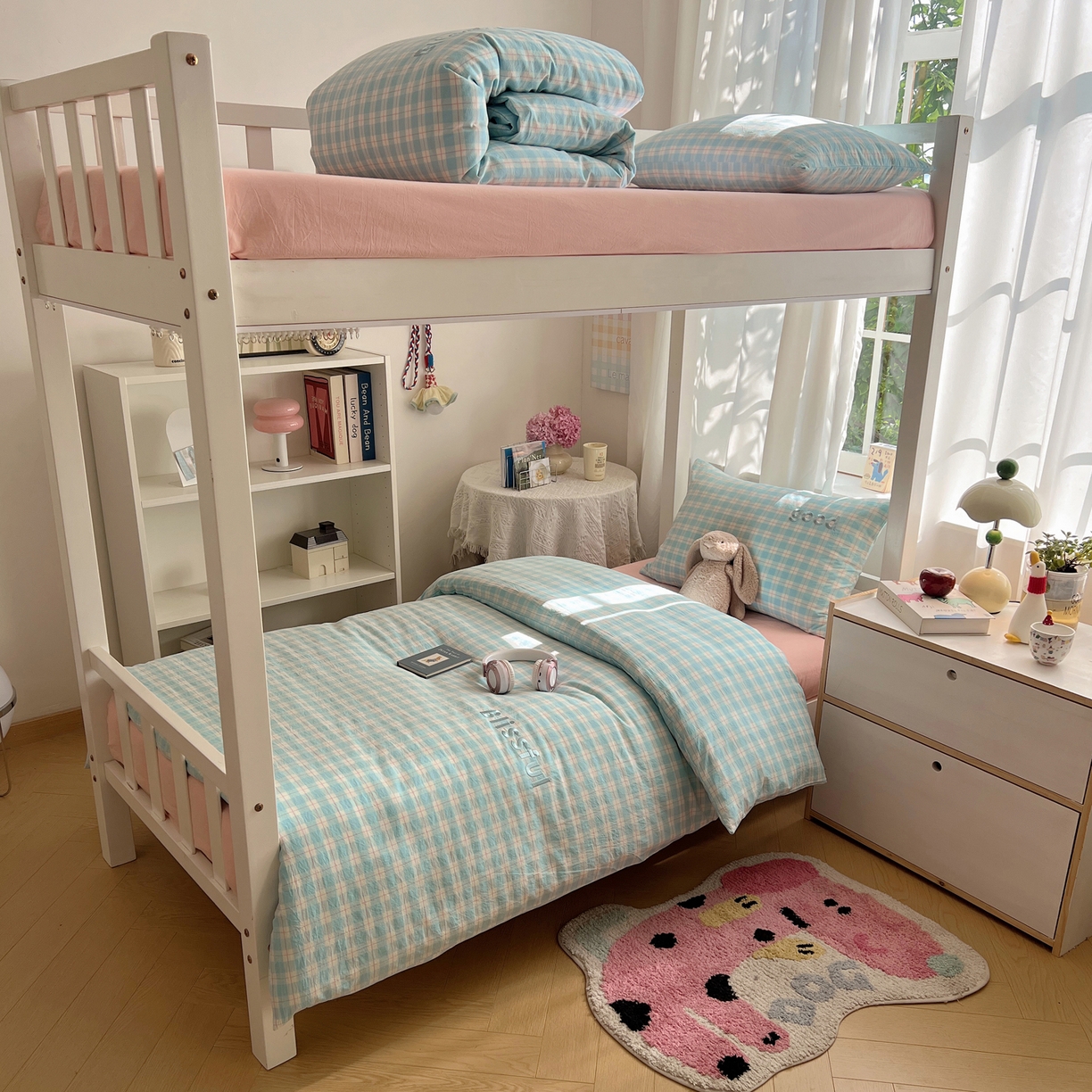 91家纺网 家纺一手货源 找家纺 丽涵家纺 2025新款色织水洗棉刺绣学生三件套 尚格-蓝