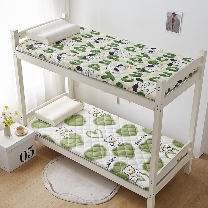 91家纺网 家纺一手货源 找家纺 暖季家纺 2025新款磨毛印花亲肤学生床垫 快乐萌犬