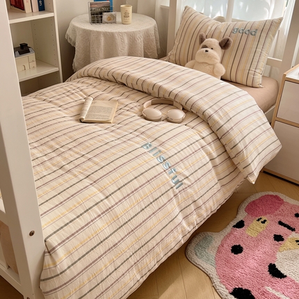 91家纺网 家纺一手货源 找家纺 （总）丽涵家纺 2025新款色织水洗棉刺绣学生三件套