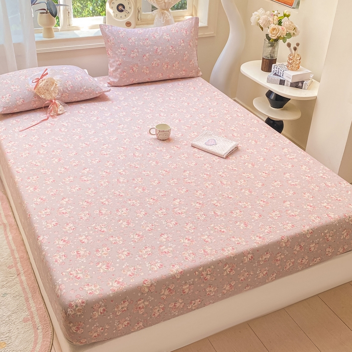 91家纺网 家纺一手货源 找家纺 米柳家纺 2025新款直播爆款7A抗菌简约木棉皱皱纱床笠（抖音控价单件49.9 三件套59.9） 倩影